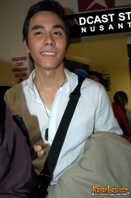 Foto Darius Sinathrya