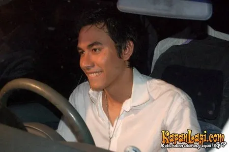 Foto Darius Sinathrya