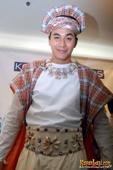 Foto Darius Sinathrya