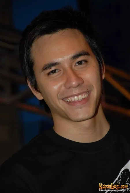 Foto Darius Sinathrya