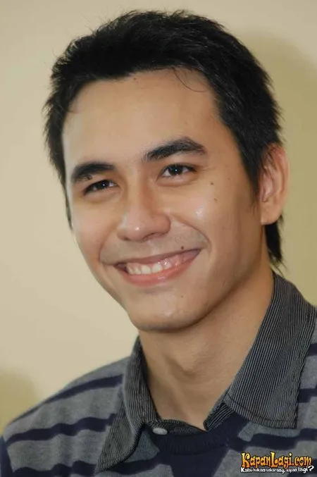 Foto Darius Sinathrya