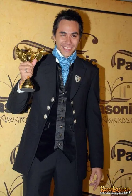 Foto Darius Sinathrya