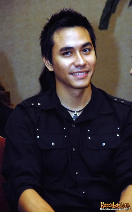 Foto Darius Sinathrya