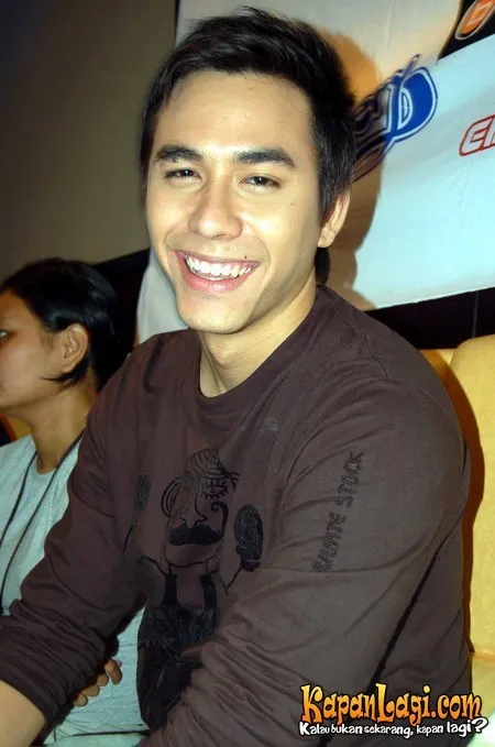 Foto Darius Sinathrya