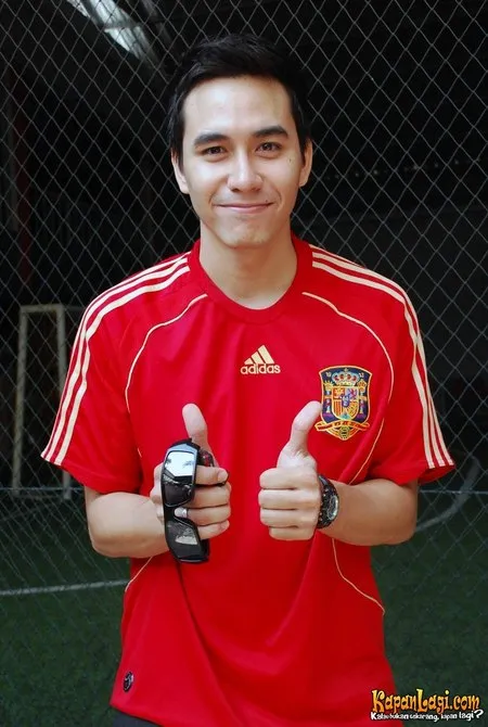 Foto Darius Sinathrya