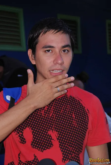 Foto Darius Sinathrya