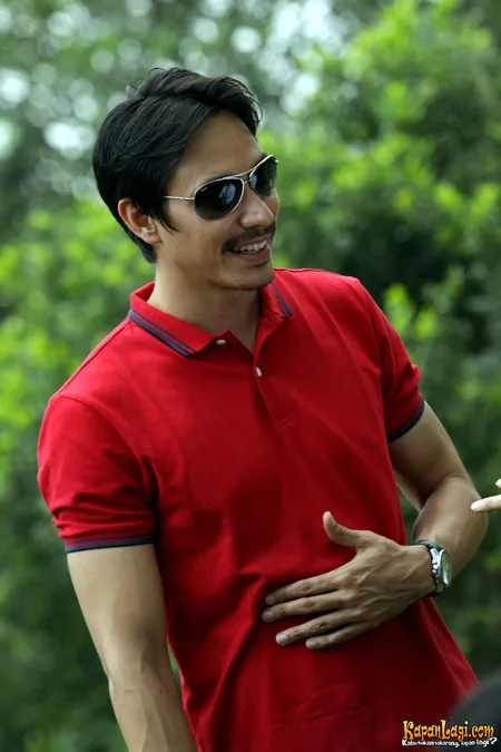 Foto Darius Sinathrya