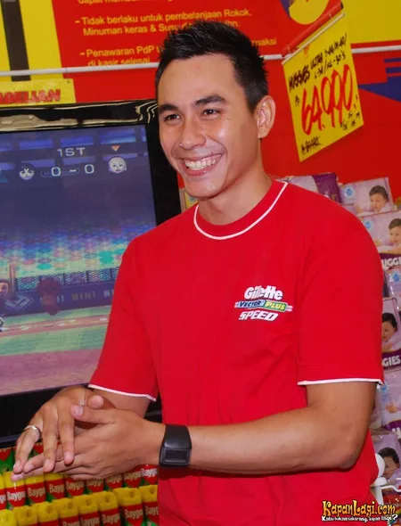 Foto Darius Sinathrya