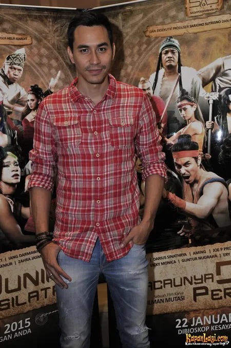 Foto Darius Sinathrya