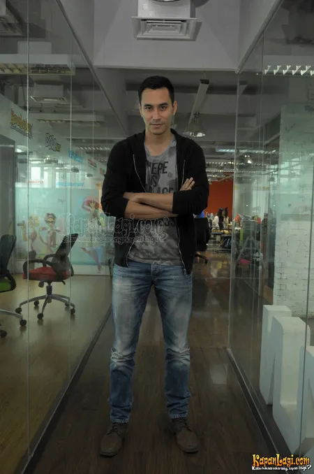 Foto Darius Sinathrya