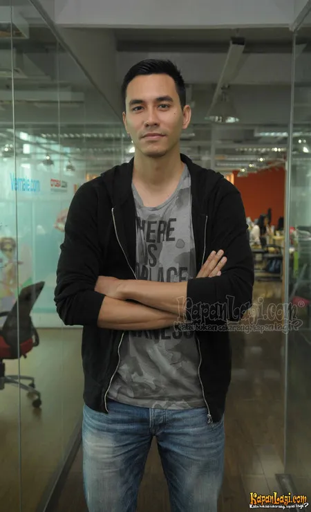 Foto Darius Sinathrya