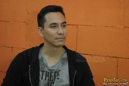 Foto Darius Sinathrya