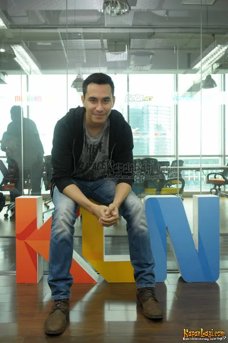 Foto Darius Sinathrya