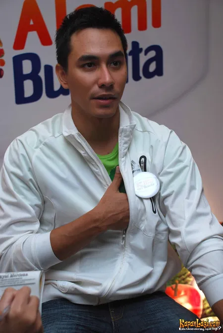 Foto Darius Sinathrya