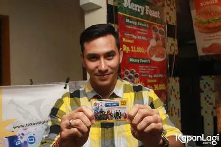 Foto Darius Sinathrya