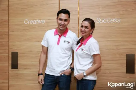 Foto Darius Sinathrya