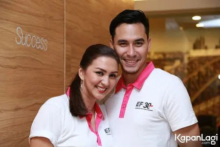 Foto Darius Sinathrya