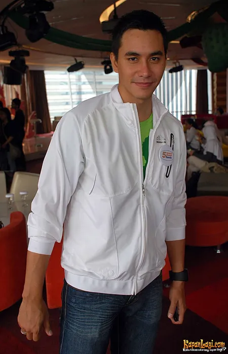 Foto Darius Sinathrya