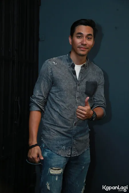 Foto Darius Sinathrya