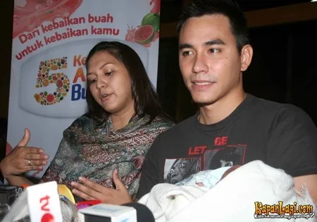 Foto Darius Sinathrya