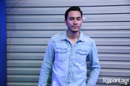 Foto Darius Sinathrya