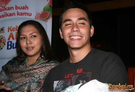 Foto Darius Sinathrya