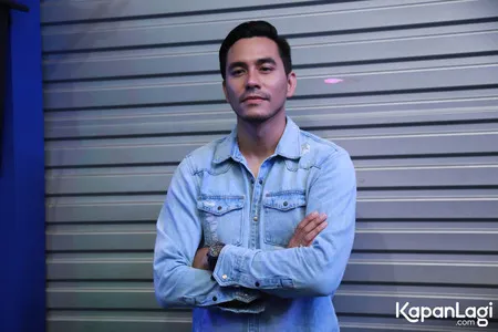 Foto Darius Sinathrya