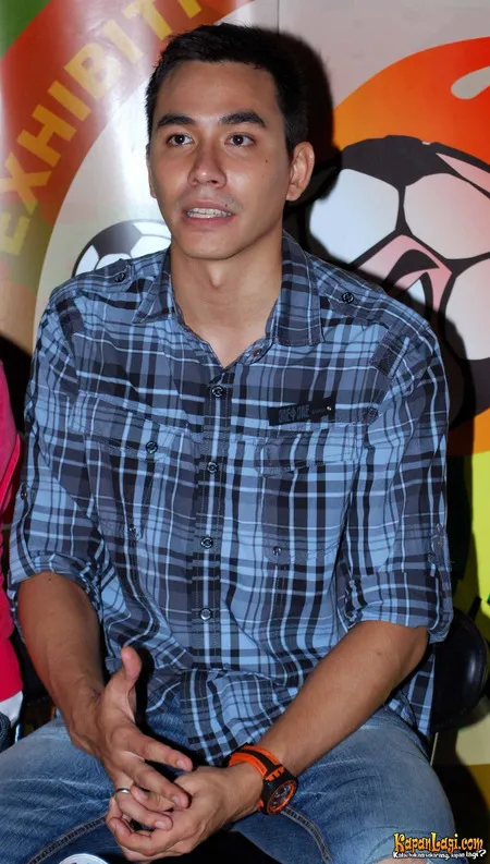 Foto Darius Sinathrya