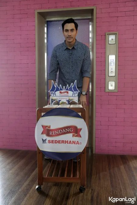 Foto Darius Sinathrya