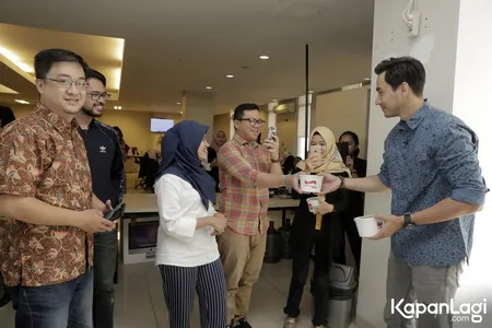 Foto Darius Sinathrya