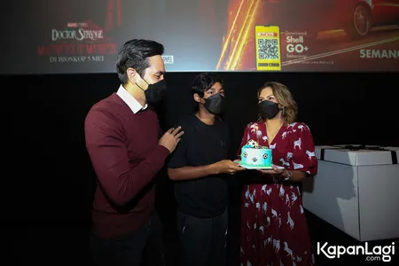 Foto Darius Sinathrya