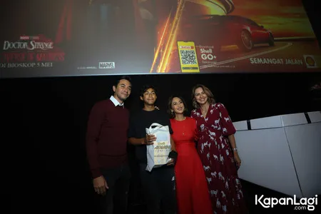 Foto Darius Sinathrya