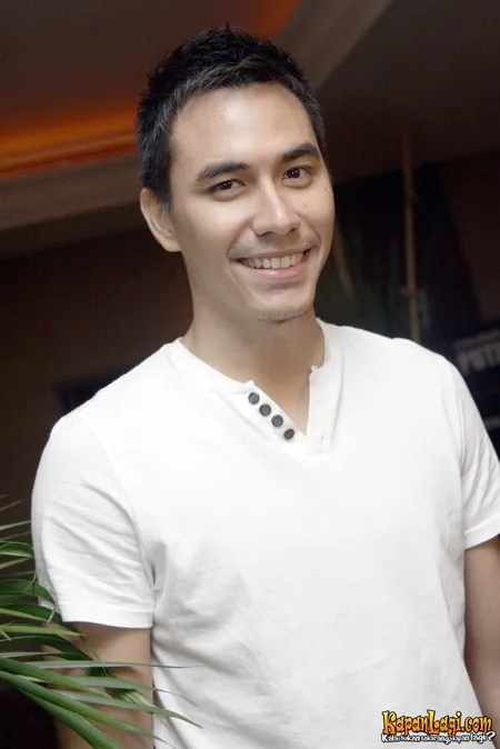 Foto Darius Sinathrya