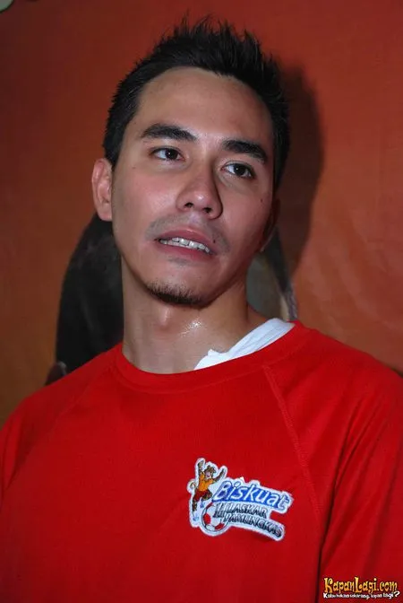 Foto Darius Sinathrya