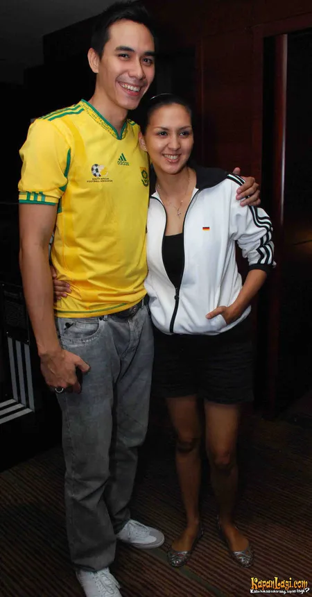 Foto Darius Sinathrya