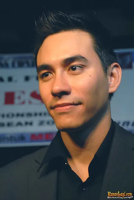 Foto Darius Sinathrya