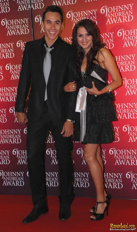 Foto Darius Sinathrya