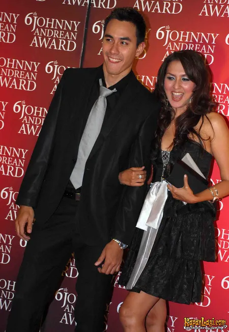 Foto Darius Sinathrya