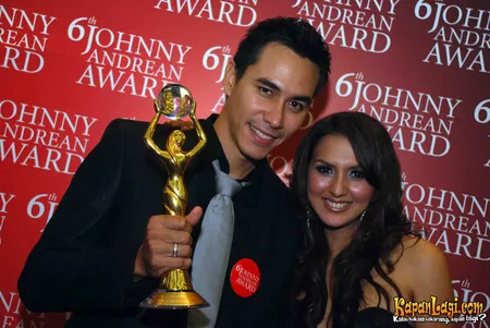 Foto Darius Sinathrya