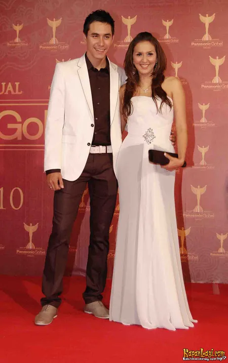 Foto Darius Sinathrya