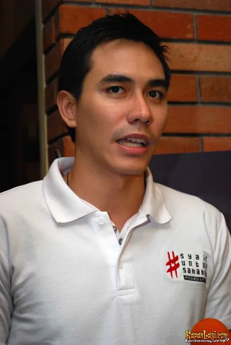 Foto Darius Sinathrya