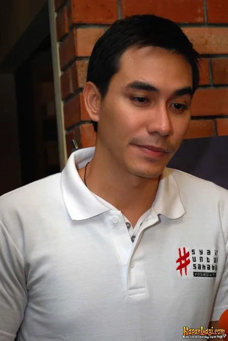 Foto Darius Sinathrya