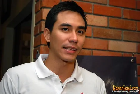 Foto Darius Sinathrya