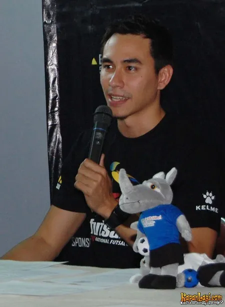 Foto Darius Sinathrya