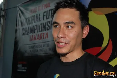 Foto Darius Sinathrya