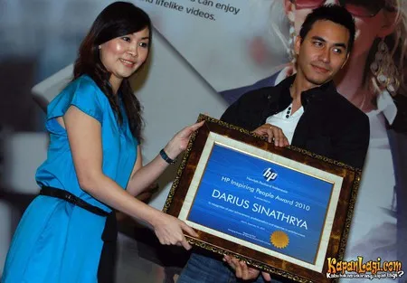 Foto Darius Sinathrya