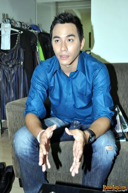 Foto Darius Sinathrya