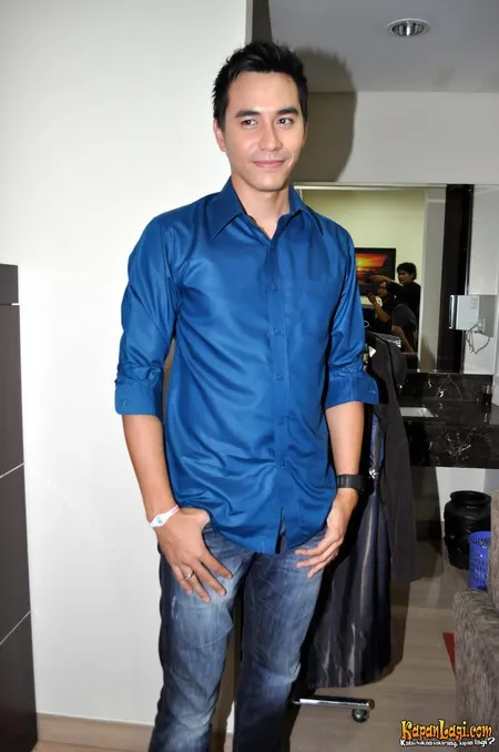 Foto Darius Sinathrya