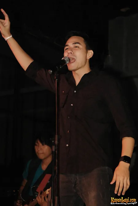 Foto Darius Sinathrya