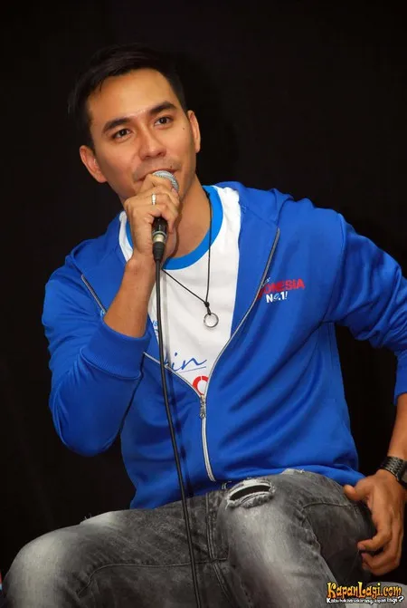 Foto Darius Sinathrya